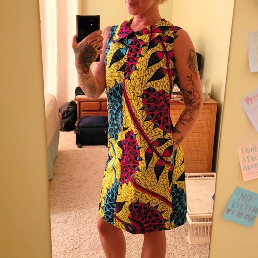 Sustainably Made Collared Sleeveless Dress